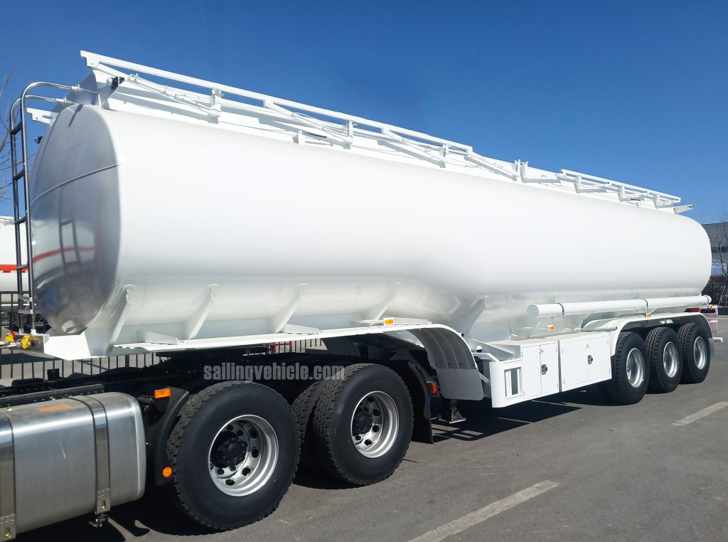 45KL 3-compartment Fuel Tank Semi-trailer