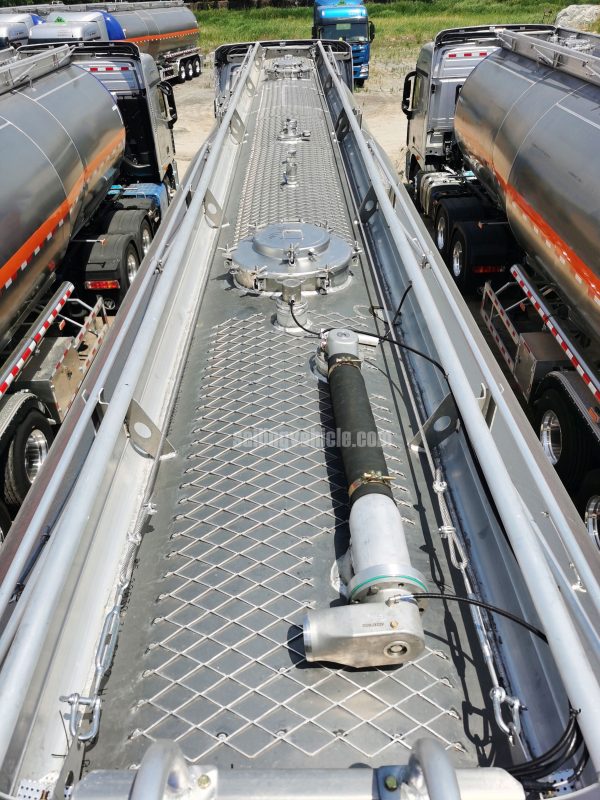 diesel-transport-tanker